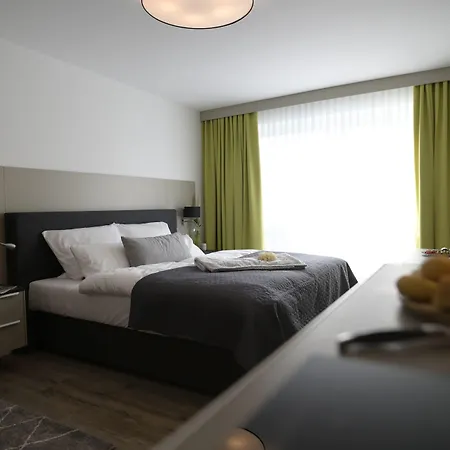 Gandersheimer Boardinghouse Hotel *